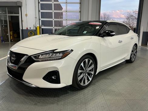 Used 2023 Nissan Maxima Platinum w/ Sport Mat Group image 2