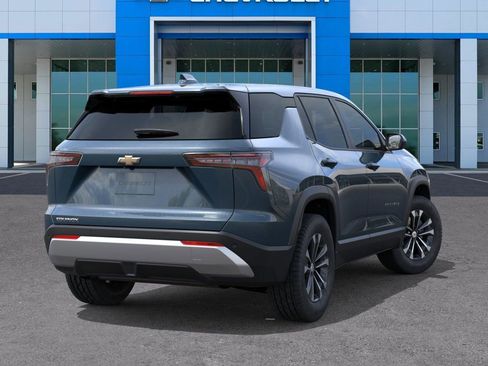 New 2026 Chevrolet Equinox LT FWD image 4