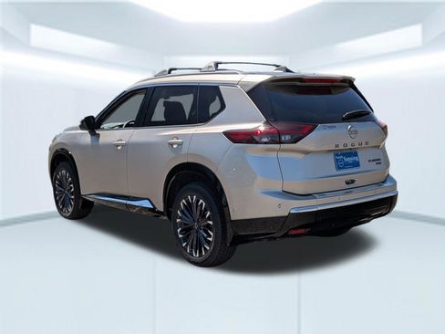 New 2026 Nissan Rogue Platinum w/ Platinum Premium Package AWD/4WD image 2