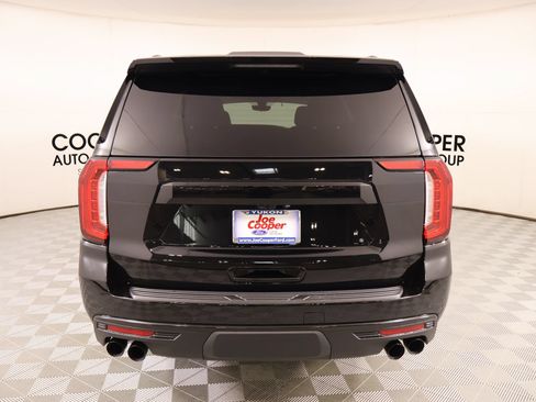Used 2022 GMC Yukon XL Denali w/ Denali Premium Package AWD/4WD image 23