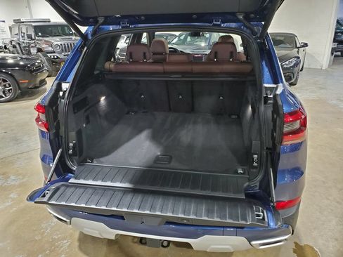 Used 2023 BMW X5 xDrive40i w/ Premium Package AWD/4WD image 42