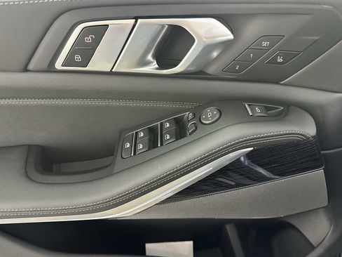 New 2026 BMW X5 xDrive40i w/ M Sport Package image 13