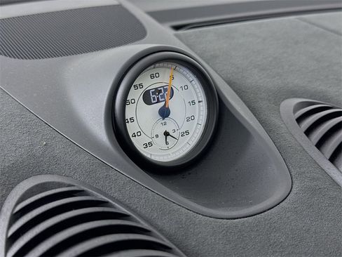 Certified 2024 Porsche 718 Boxster Spyder RS image 19