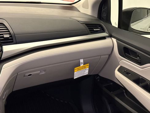 New 2026 Honda Odyssey EX-L image 18