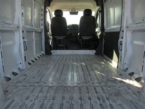 Used 2023 RAM ProMaster 2500 image 11