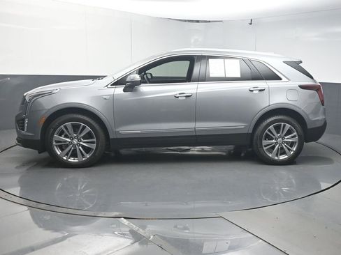Used 2025 Cadillac XT5 Premium Luxury FWD image 5