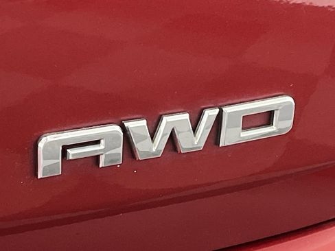 Used 2018 GMC Terrain SLE w/ Driver Convenience Package image 29