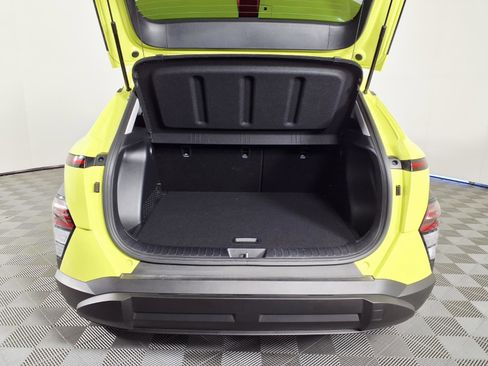 Certified 2025 Hyundai Kona SEL FWD image 8