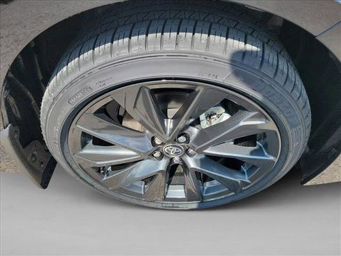 Used 2025 Toyota Corolla SE image 10