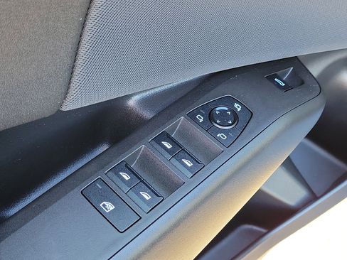 Certified 2025 BMW X3 xDrive30i w/ M Sport Package image 21