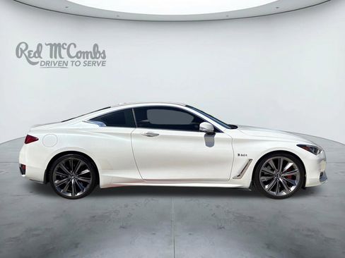 Used 2018 INFINITI Q60 Red Sport 400 w/ Sensory Package 3.0T Sport image 6