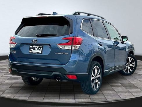 Used 2022 Subaru Forester Limited AWD/4WD image 6