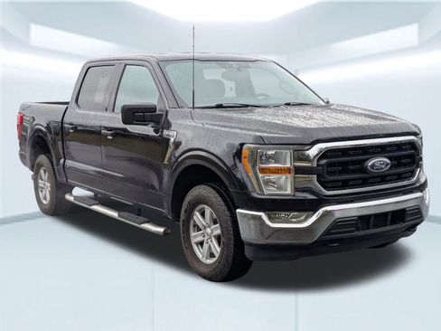 Used 2021 Ford F150 XLT w/ Equipment Group 301A Mid image 8