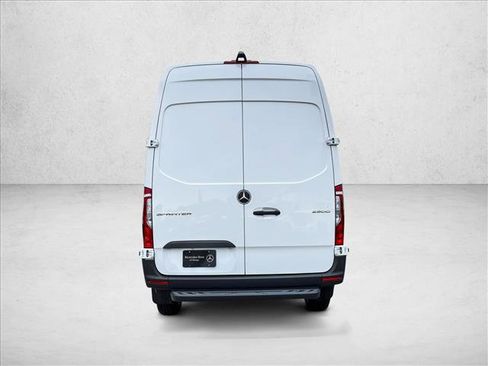 Used 2026 Mercedes-Benz Sprinter 2500 image 7