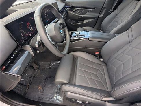 Certified 2024 BMW 530i w/ Premium Package RWD image 17