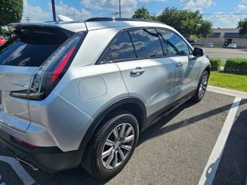 Used 2021 Cadillac XT4 Sport FWD image 4