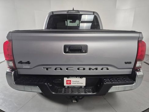 Certified 2019 Toyota Tacoma SR5 AWD/4WD image 12