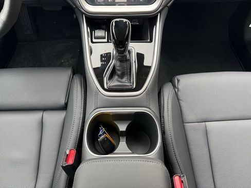 New 2025 Subaru Outback Limited image 18