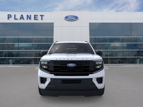 New 2026 Ford Expedition Active RWD image 7