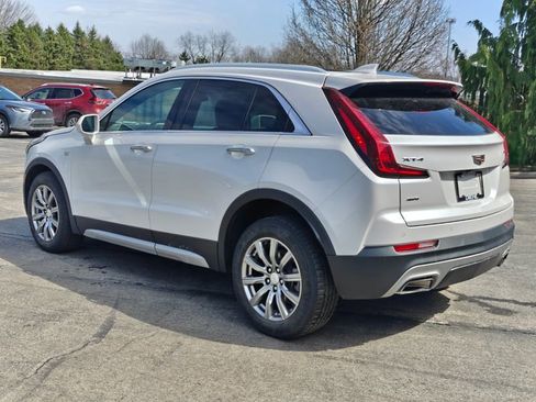 Used 2020 Cadillac XT4 Premium Luxury w/ Cold Weather Package image 7