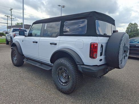 New 2025 Ford Bronco Big Bend w/ Black Diamond Package image 5