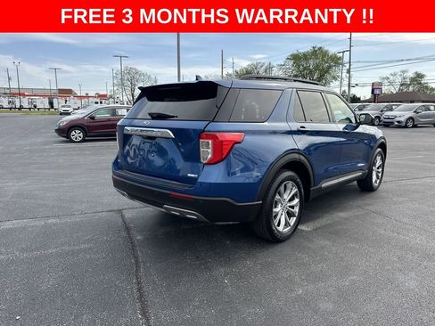 Used 2020 Ford Explorer XLT w/ Equipment Group 202A AWD/4WD image 31
