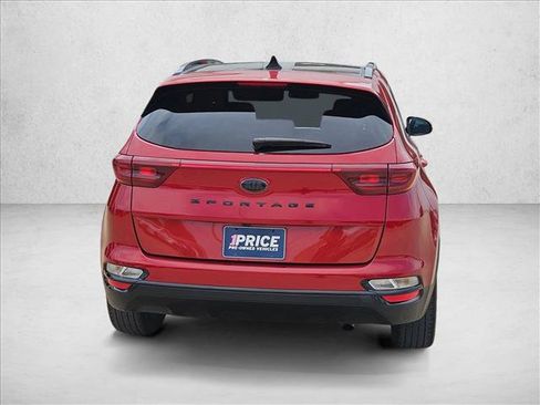 Used 2022 Kia Sportage Nightfall Edition FWD image 6