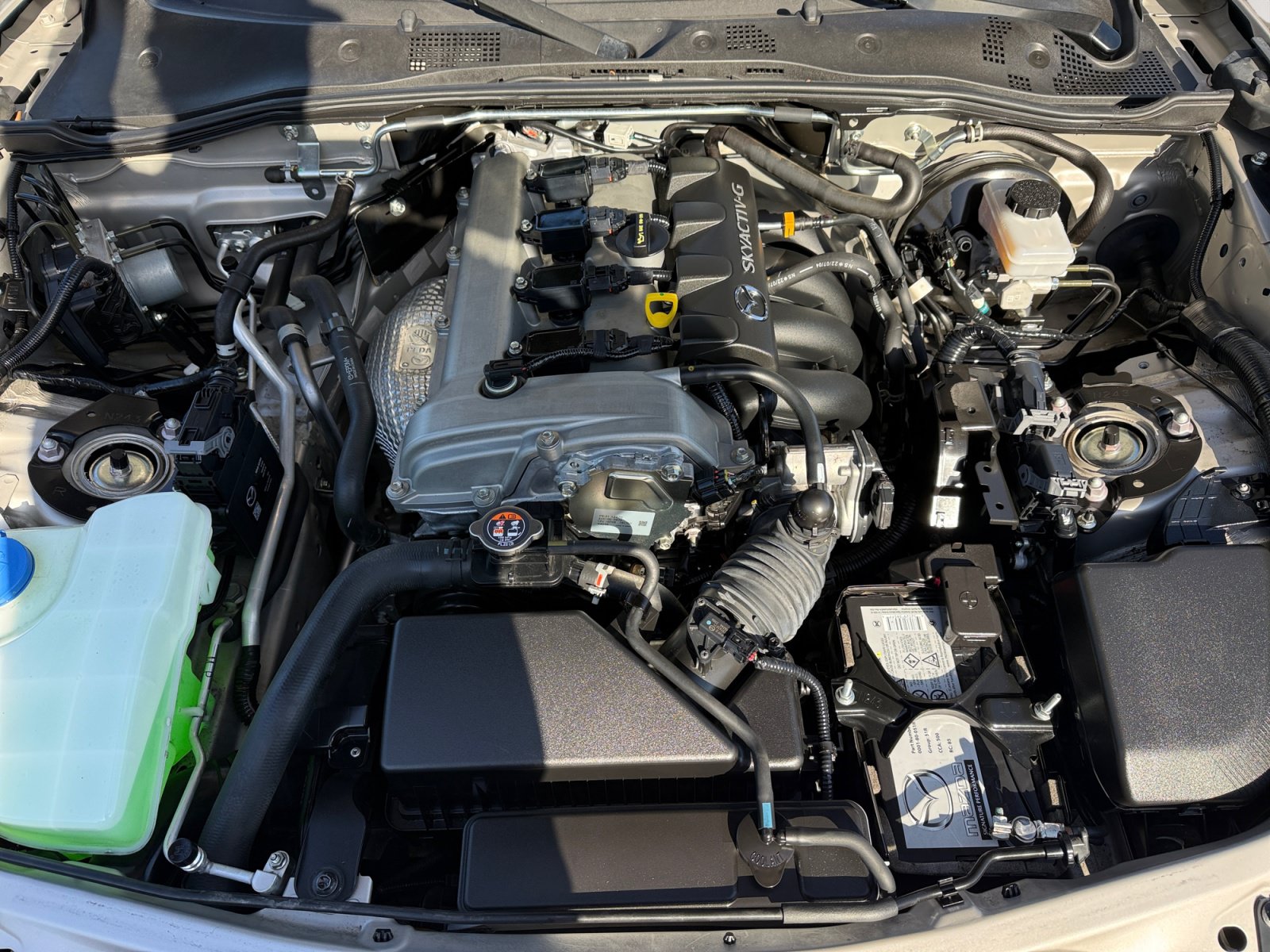 Used 2022 MAZDA MX-5 Miata RF Grand Touring RWD image 18