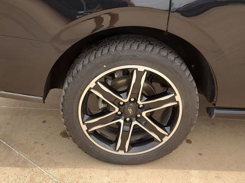 Used 2021 Ford Expedition Limited RWD image 6