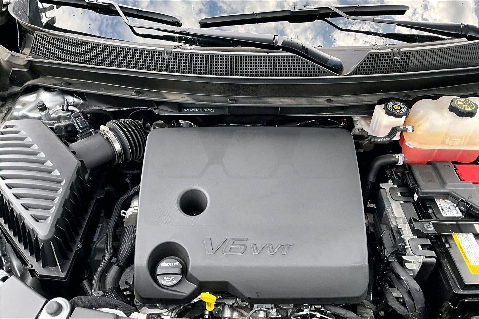Used 2024 Chevrolet Traverse LT FWD image 10