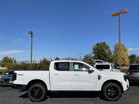 New 2025 Ford Ranger Lariat w/ FX4 Off-Road Package image 2
