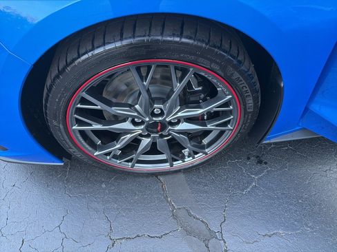 Used 2024 Chevrolet Corvette Stingray Preferred Cpe w/ Z51 Performance Package image 13