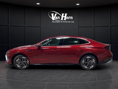 New 2026 Hyundai Sonata SEL FWD image 4