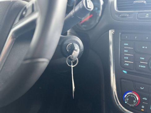 Used 2015 Buick Encore Convenience FWD image 69