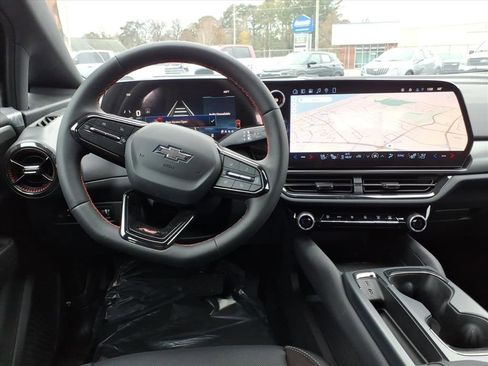 New 2026 Chevrolet Equinox EV RS image 13