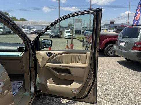 Used 2005 Honda Odyssey Touring image 12