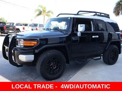 Used 2012 Toyota FJ Cruiser 4WD w/ Convenience Pkg image 4