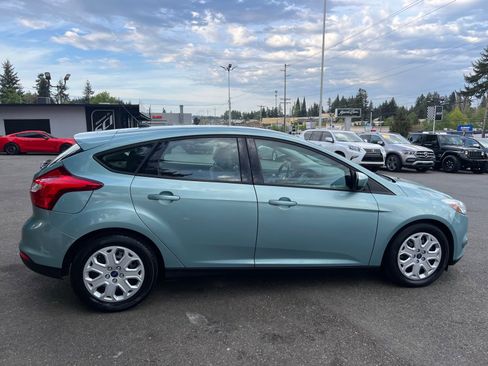 Used 2012 Ford Focus SE FWD image 7
