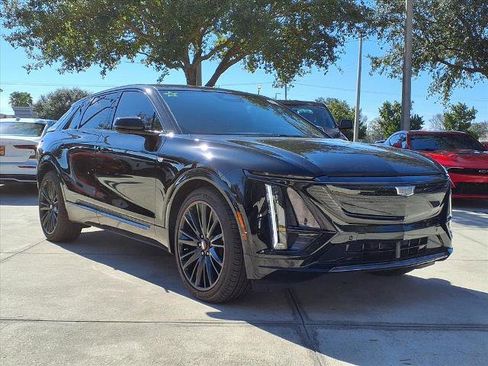 New 2026 Cadillac Lyriq Premium Sport w/ LPO, Red Accent Package image 5