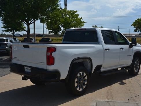 New 2026 Chevrolet Silverado 2500 Custom w/ Custom Value Package AWD/4WD image 5