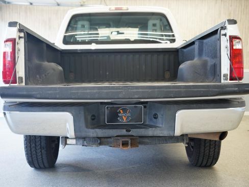 Used 2014 Ford F250 XL w/ Power Equipment Group image 38