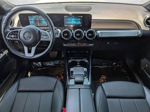 Used 2020 Mercedes-Benz GLB 250 image 16