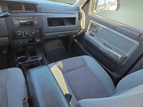 Used 2011 Dodge Dakota Big Horn w/ Utility Group image 12
