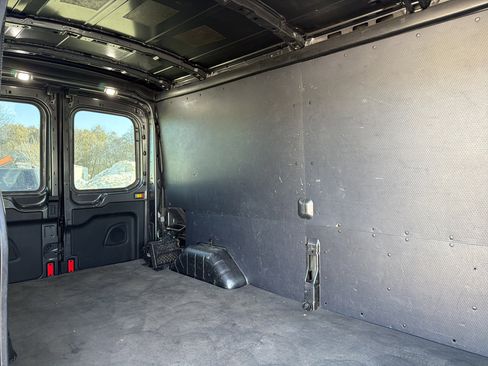 Used 2019 Ford Transit 250 148 Medium Roof image 28