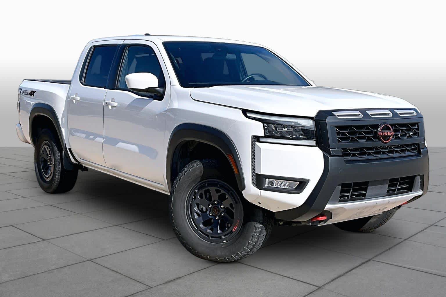 Certified 2026 Nissan Frontier PRO-4X AWD/4WD image 2