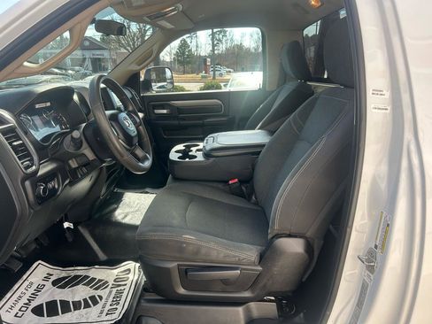 Used 2019 RAM 3500 Tradesman AWD/4WD image 10