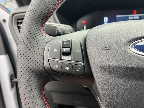 New 2026 Ford Escape ST-Line w/ Cold Weather Package image 21