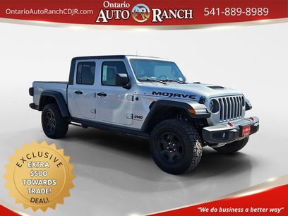 New 2023 Jeep Gladiator Mojave w/ LED Lighting Group