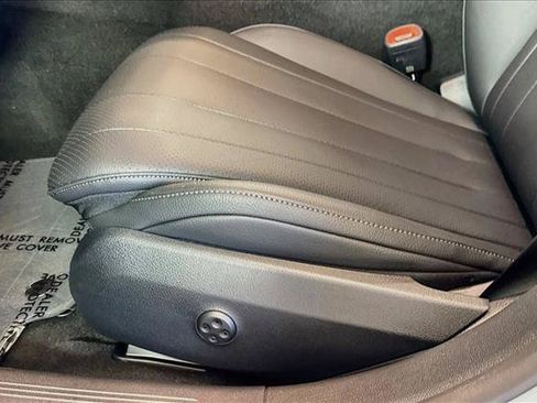 Used 2026 Mercedes-Benz E 450 4MATIC Sedan image 18