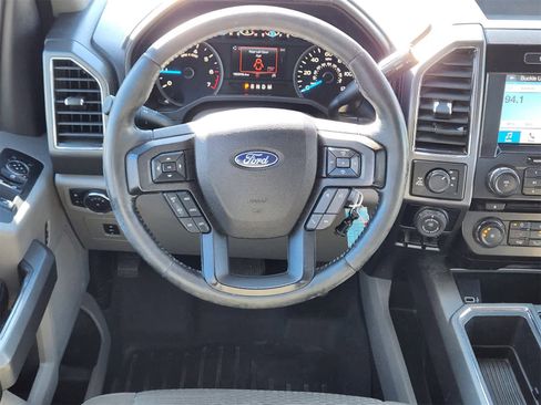 Used 2017 Ford F150 XLT w/ Equipment Group 302A Luxury image 26